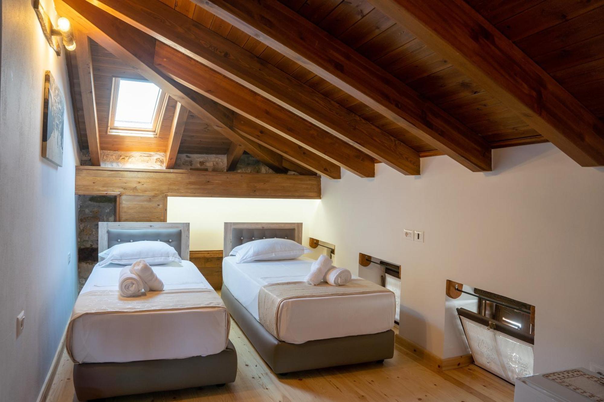 Hotel Kapllani Berat Zimmer foto