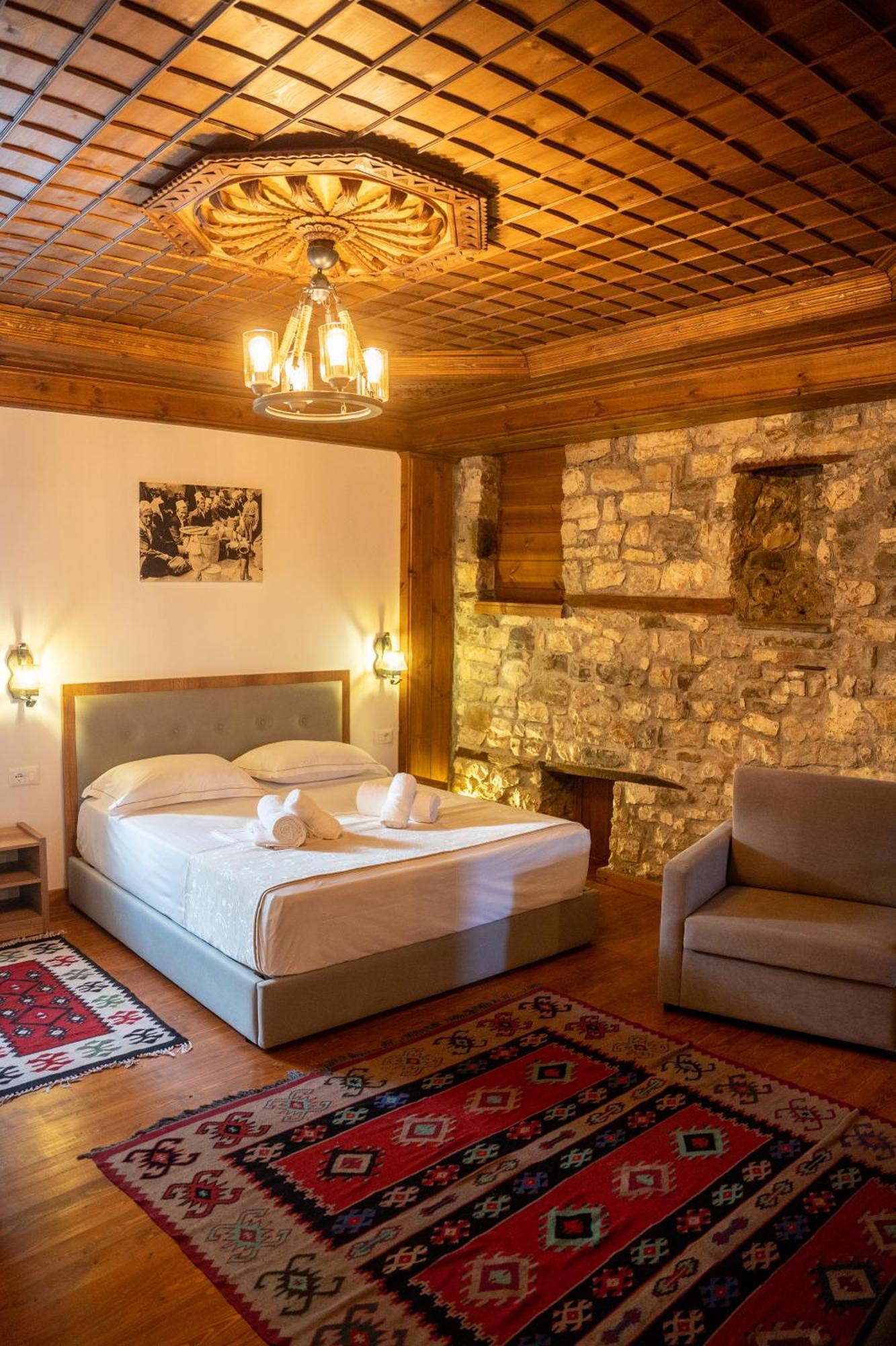 Hotel Kapllani Berat Zimmer foto
